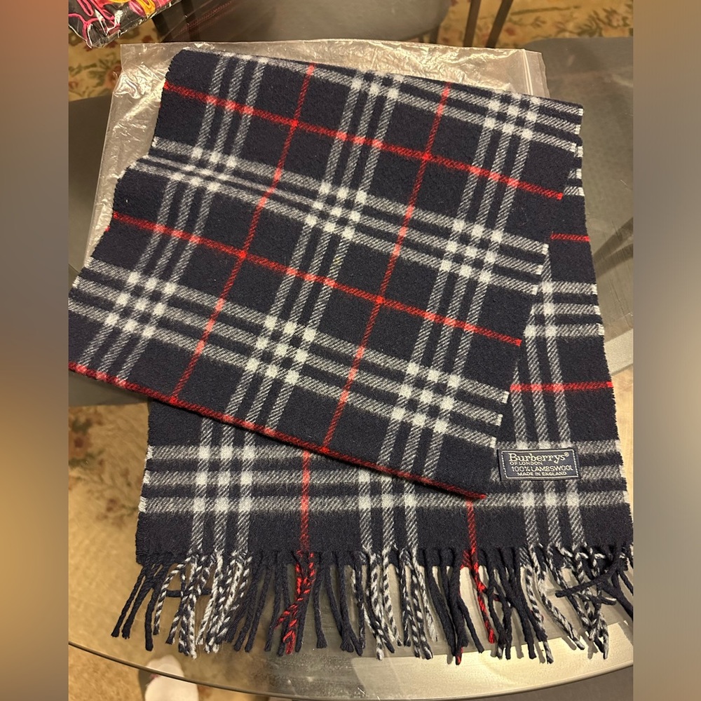 ✨sold❗️Authentic Burberry Scarf ✨